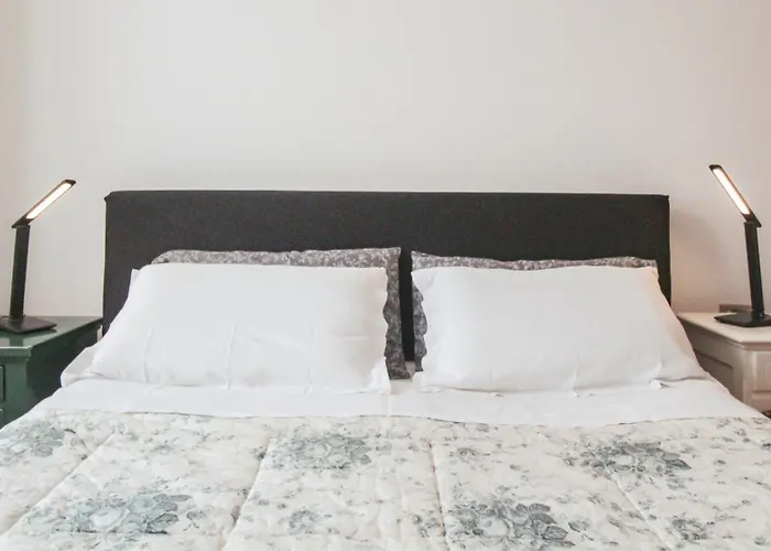 Lario Elegante * Μενάτζιο